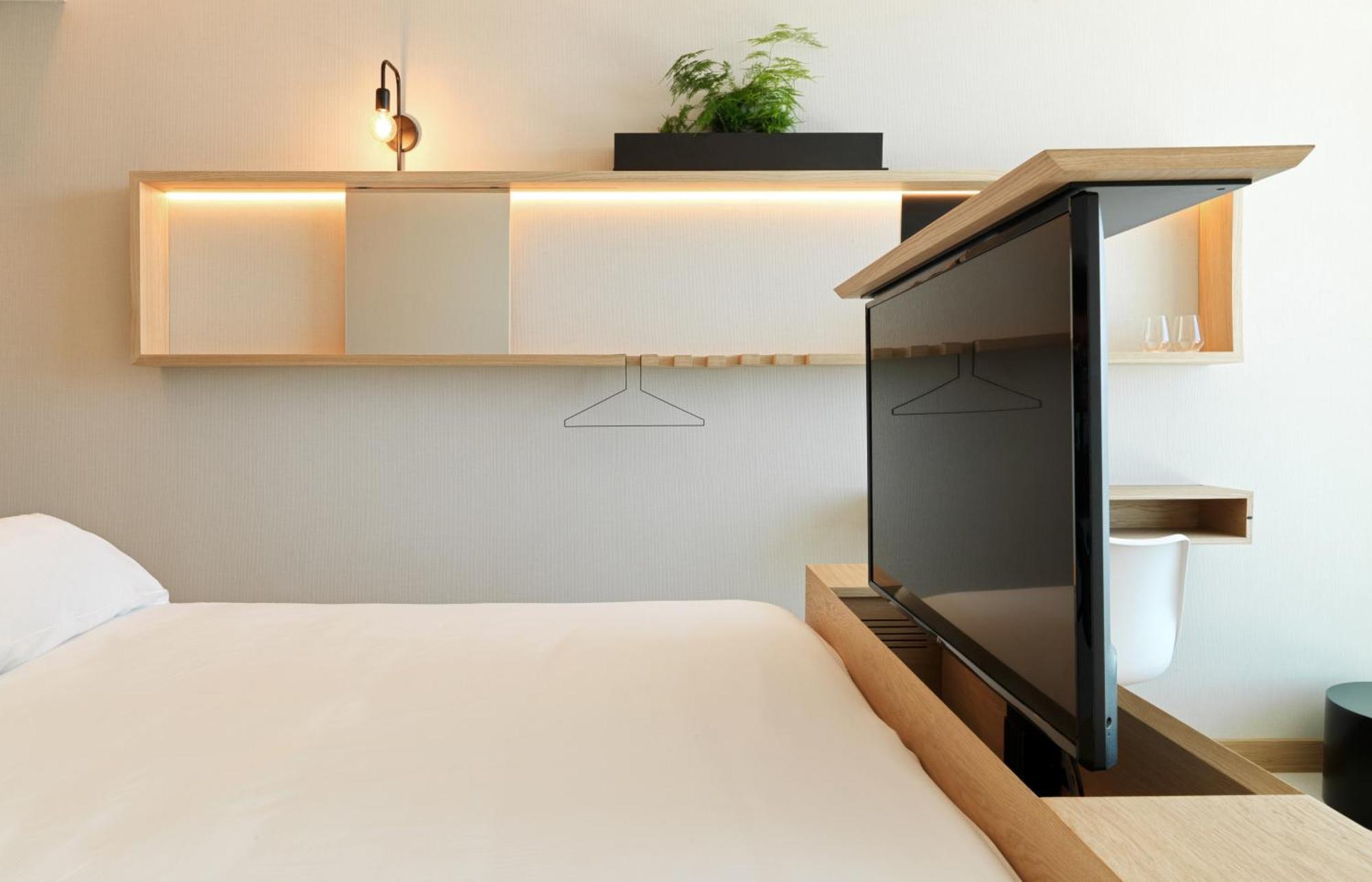 Noa Boutique Hotel Santa Cruz de Oleiros Ngoại thất bức ảnh